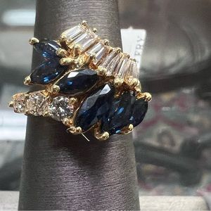 14k Yellow Gold Diamond & Sapphire Ring